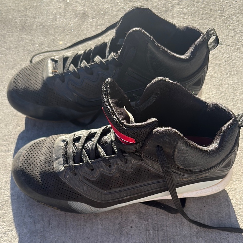 Black High-Top Men's Sneakers